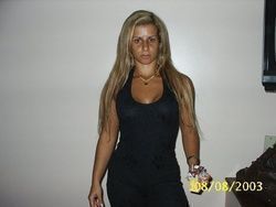 Loiraça safada de Niterói RJ mostrando buceta no Letom Motel
