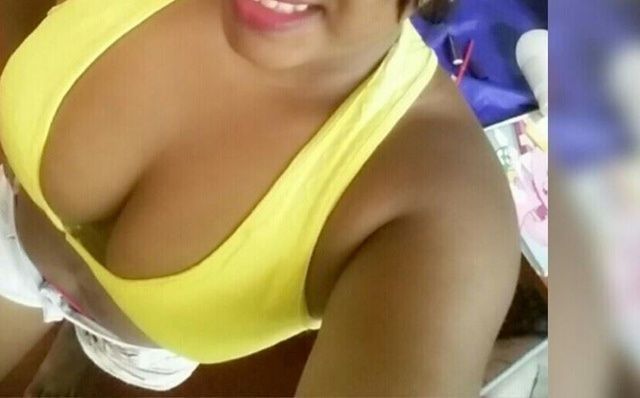 Fotos morena peituda da xoxota raspadinha e delicada