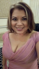 Professora foi demitida após fotos íntimas fazendo sexo com marido